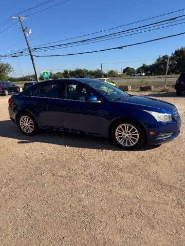 2012 Chevrolet Cruze - Image 1