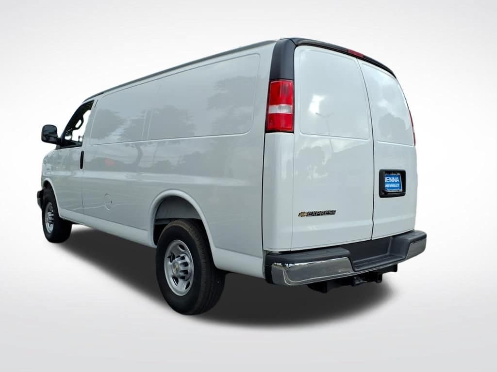 2026 Chevrolet Express - Image 2