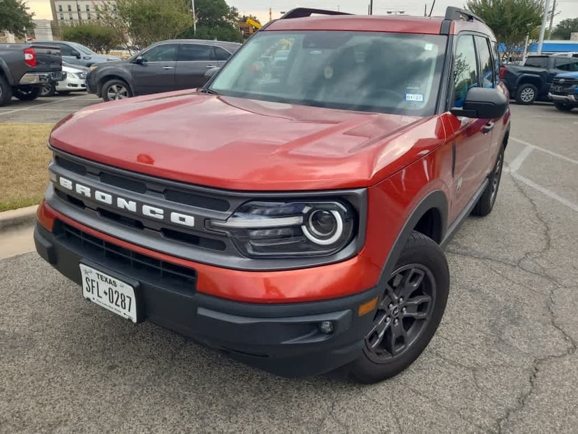 2022 Ford Bronco - Image 1