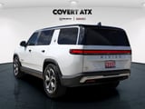 2024 Rivian R1S - Preview 6
