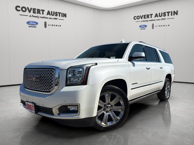 2017 GMC Yukon XL - Image 1