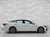 2023 Nissan Altima - Preview 3