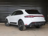 2026 Porsche Macan - Preview 3