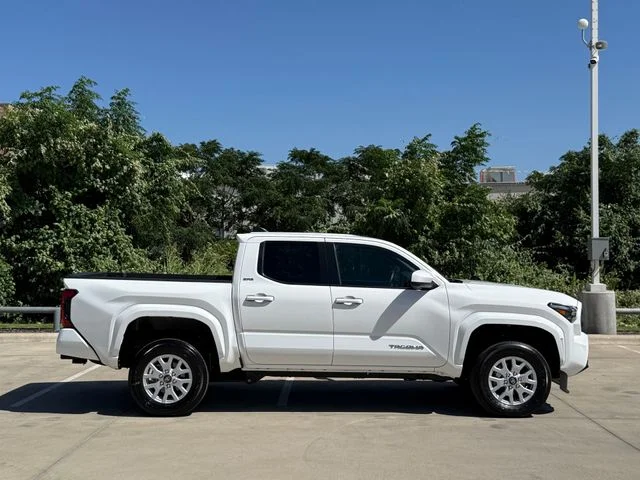 2026 Toyota Tacoma - Image 3
