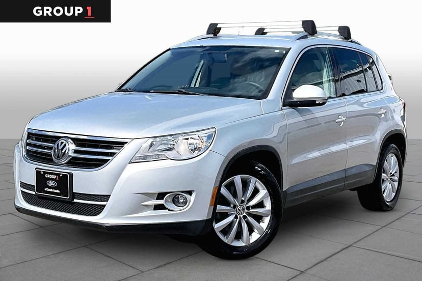 2011 Volkswagen Tiguan - Image 1