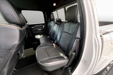 2016 Ram 1500 - Image 3