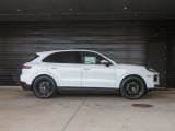 2026 Porsche Cayenne - Preview 8