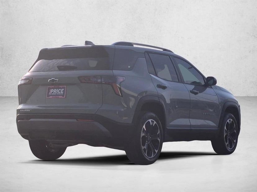 2025 Chevrolet Equinox - Image 3