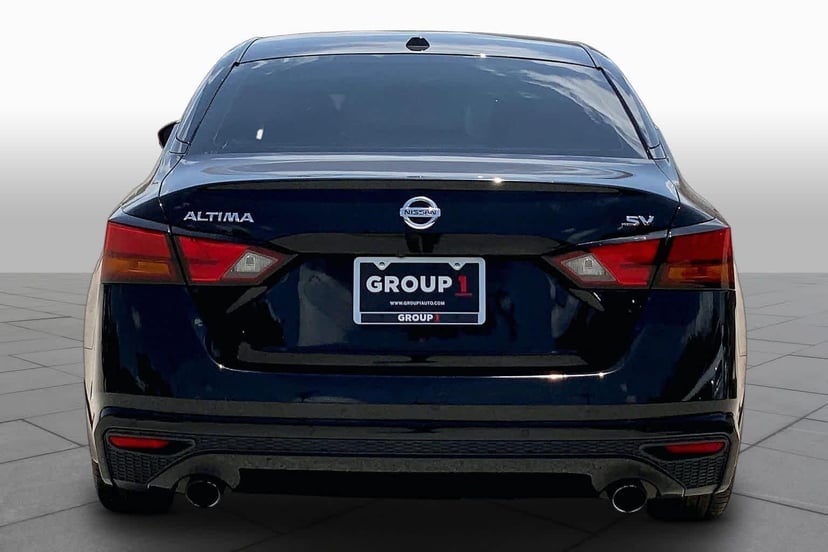 2019 Nissan Altima - Image 3