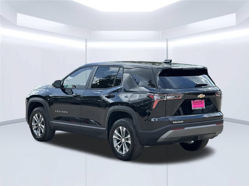 2027 Chevrolet Equinox - Image 3