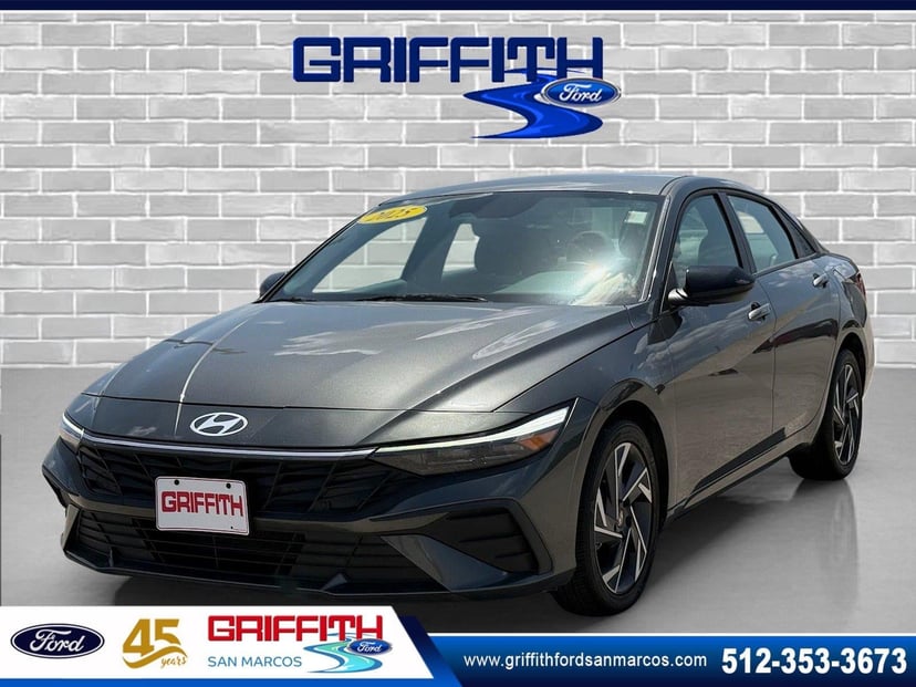 2025 Hyundai Elantra - Image 1