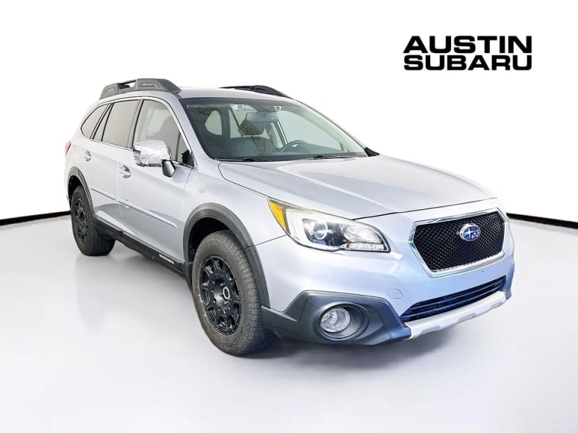 2016 Subaru Outback - Image 2