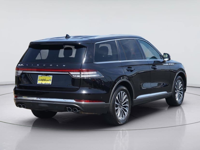 2021 Lincoln Aviator - Image 3