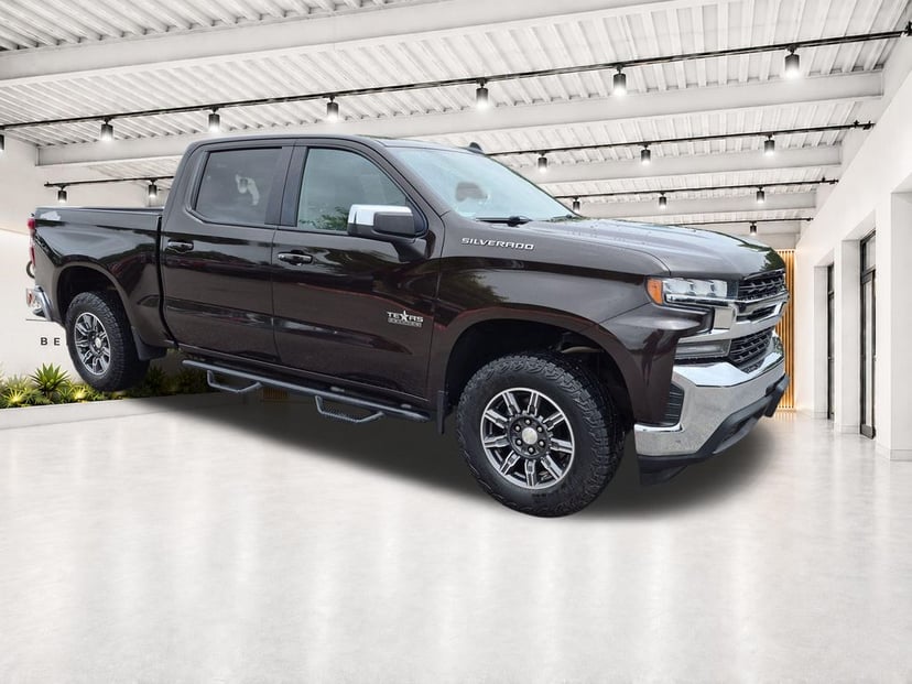 2019 Chevrolet Silverado 1500 - Image 2