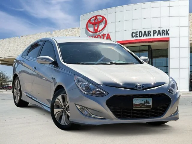 2013 Hyundai Sonata - Image 1