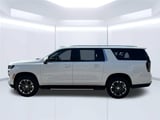 2026 Chevrolet Suburban - Preview 3