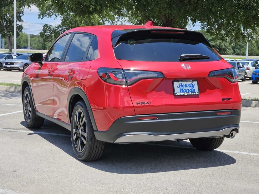 2027 Honda HR-V - Image 3