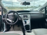 2012 Toyota Prius - Preview 9