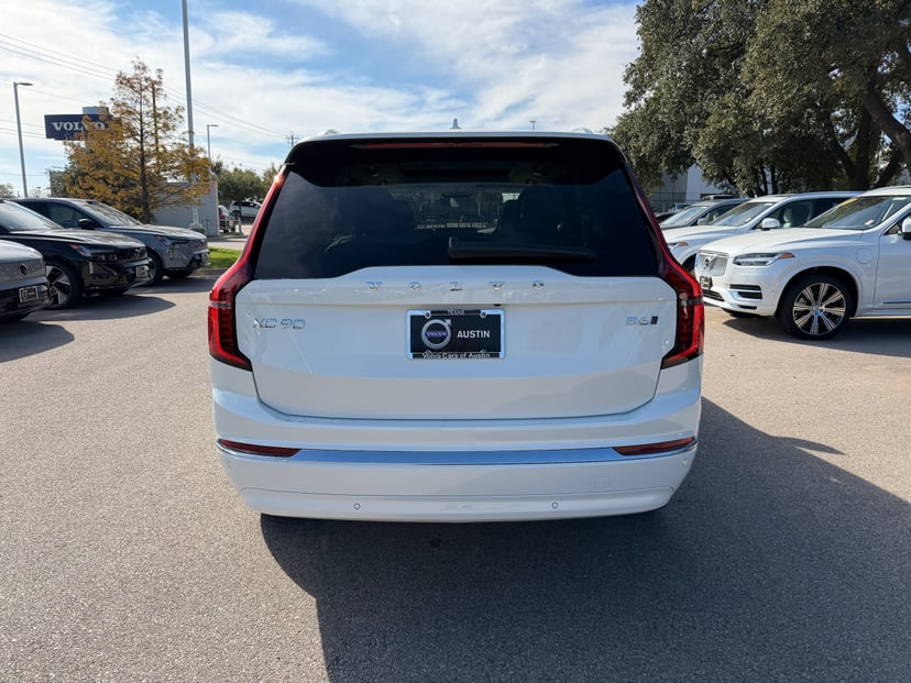 2026 Volvo XC90 - Image 3