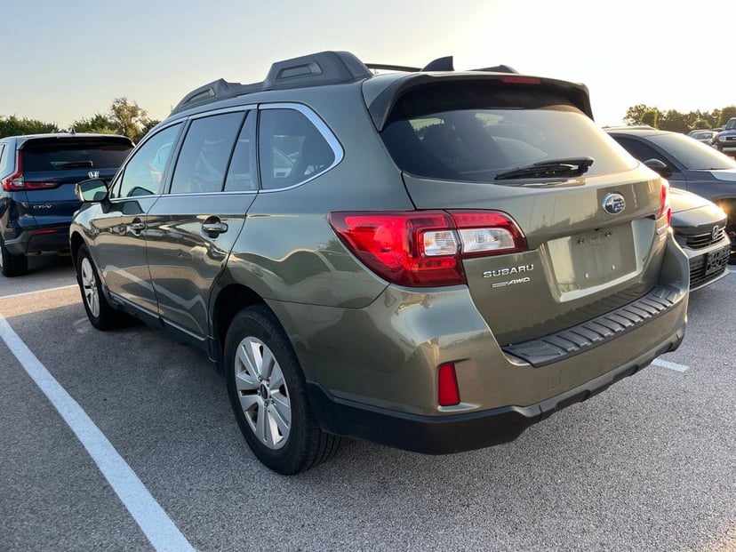 2016 Subaru Outback - Image 3