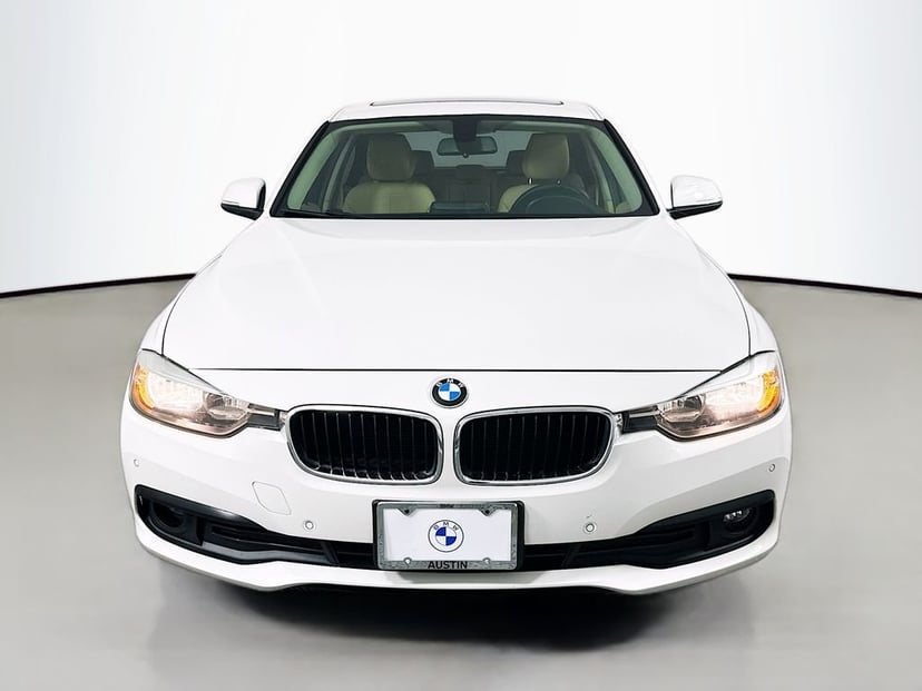 2016 BMW 320i - Image 1