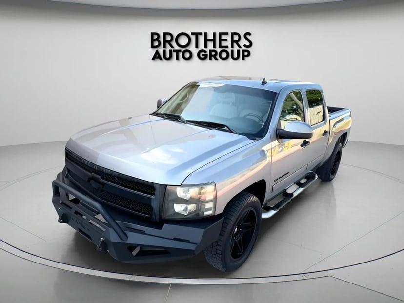 2008 Chevrolet Silverado 1500 - Image 3