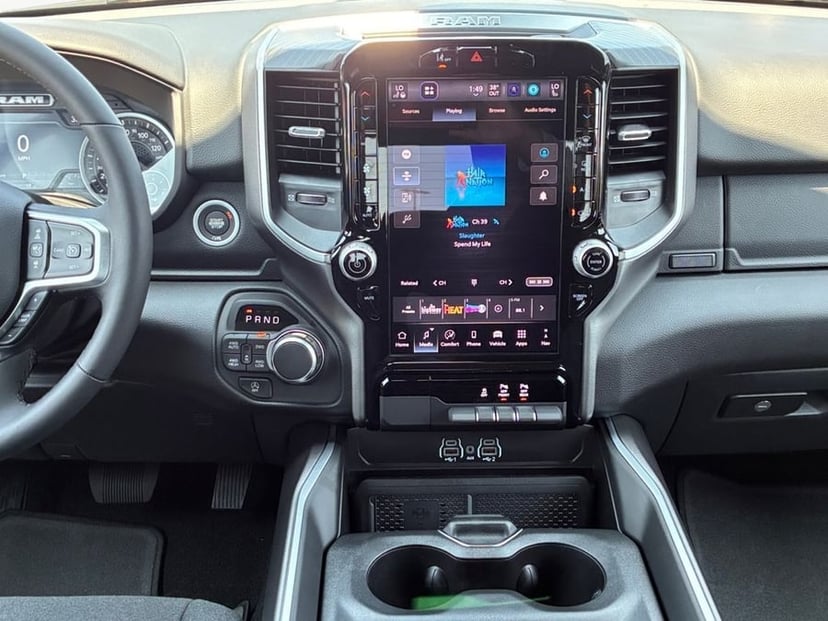 2026 Ram 1500 - Image 2