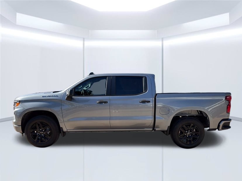 2026 Chevrolet Silverado 1500 - Image 1