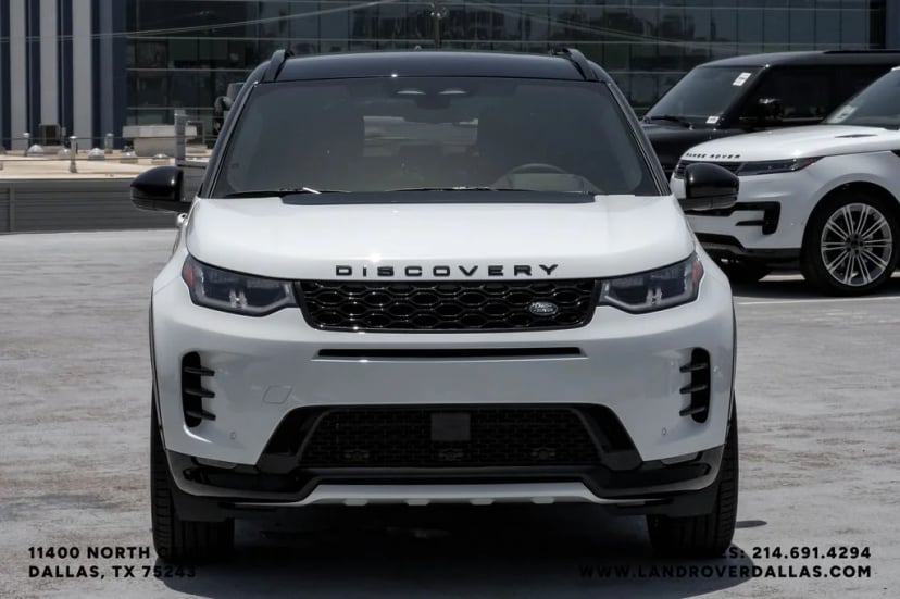 2026 Land Rover Discovery Sport - Image 2