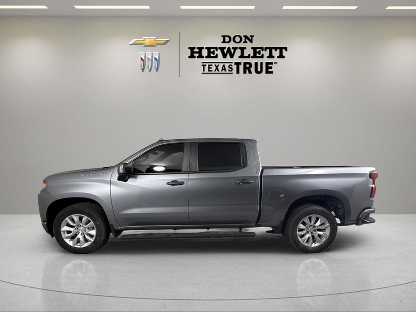 2022 Chevrolet Silverado 1500 - Image 2