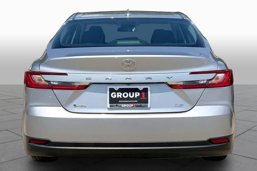 2025 Toyota Camry - Image 3