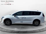 2027 Chrysler Pacifica - Preview 13