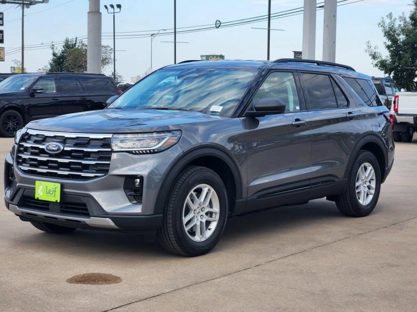 2026 Ford Explorer - Image 1