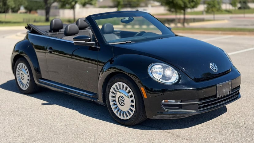 2016 Volkswagen Beetle - Image 1