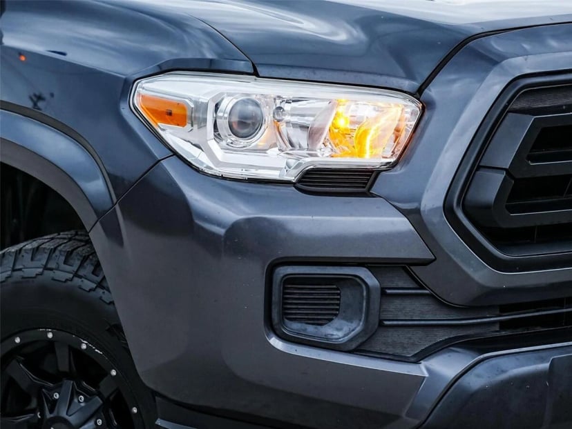 2020 Toyota Tacoma - Image 3