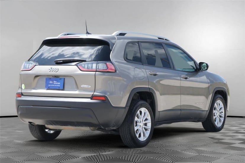 2020 Dodge Cherokee - Image 2