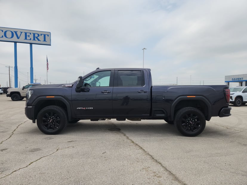 2026 GMC Sierra 2500 HD - Image 2