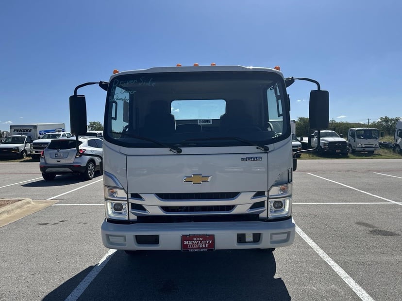 2025 Chevrolet Low Cab Forward - Image 3