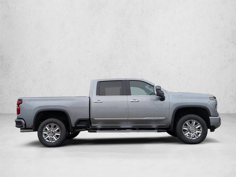 2026 Chevrolet Silverado HD - Image 3