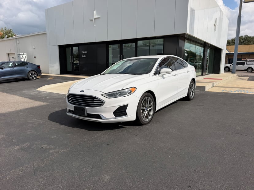 2019 Ford Fusion - Image 1