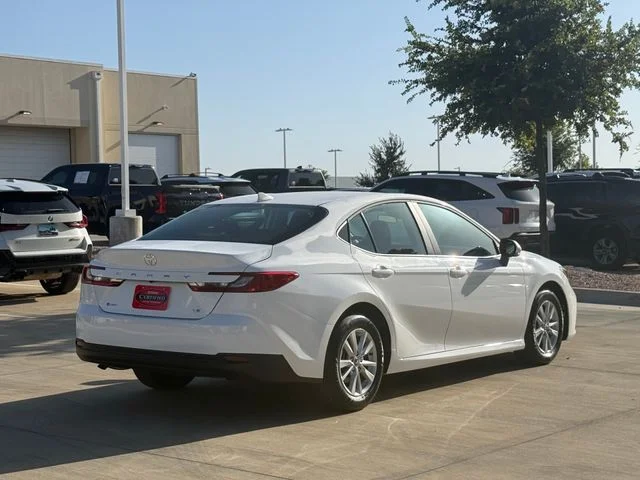 2026 Toyota Camry - Image 2