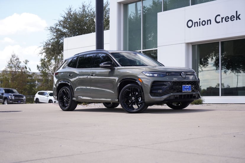 2026 Volkswagen Tiguan - Image 1