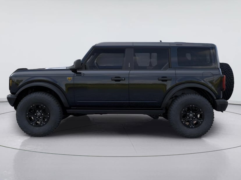 2026 Ford Bronco - Image 3