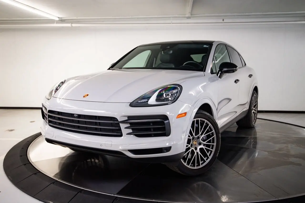 2023 Porsche Cayenne - Image 1