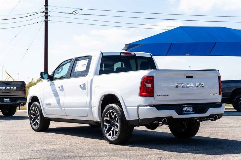 2026 Ram 1500 - Image 3