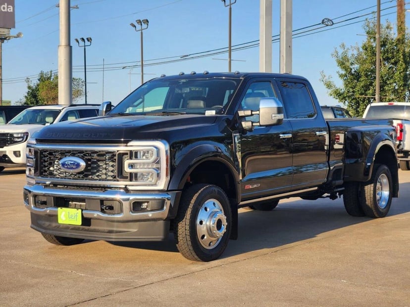 2026 Ford F-450 - Image 1