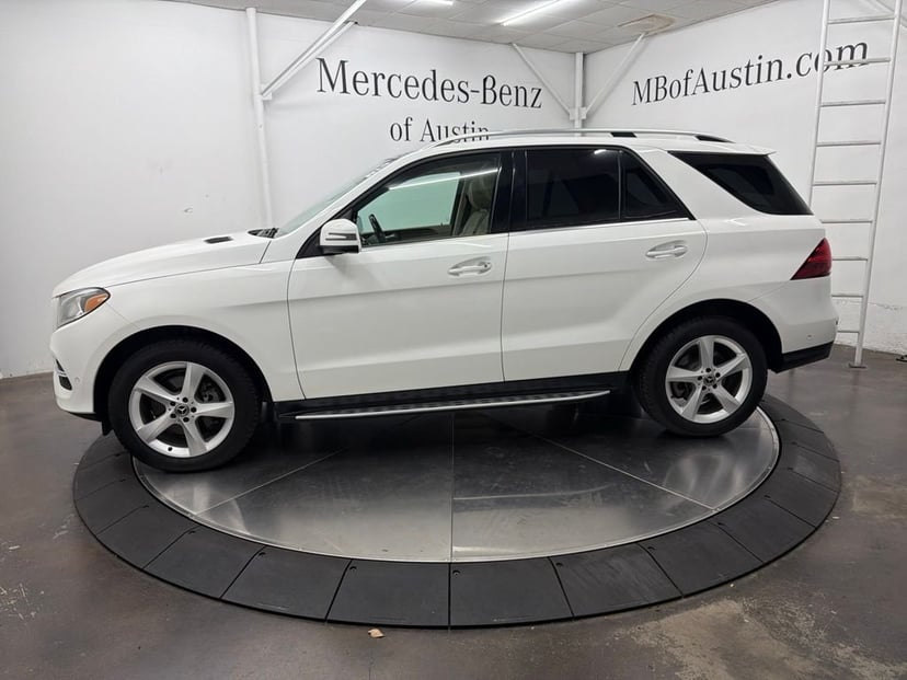 2018 Mercedes-Benz GLE - Image 2