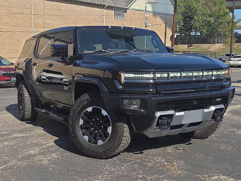 2024 GMC Hummer EV - Image 1