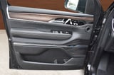 2023 Jeep Grand Wagoneer L - Preview 8