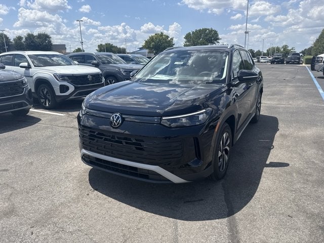 2026 Volkswagen Tiguan - Image 1